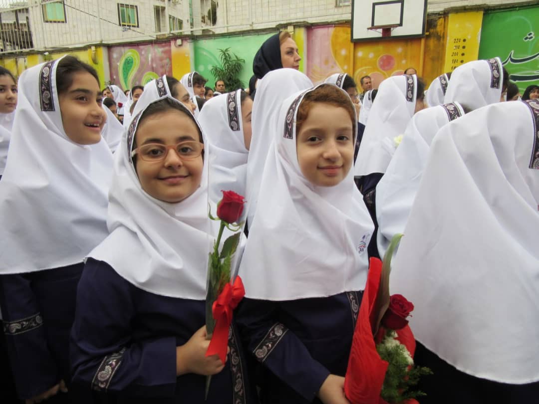 جشن آغاز سال تحصیلی 99-98 در باران اندیشه